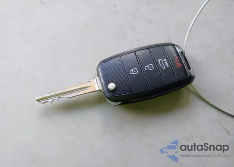 2018 Kia Forte Lx z USA, uszkodzony, nr VIN 3KPFL4A79JE260667